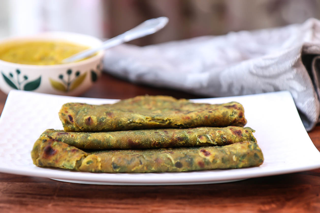 Palak Paratha Recipe-Spiced Spinach Flatbread | Archana's Kitchen
